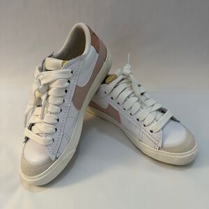Nike Blazer '77 Jumbo Low White Pink Oxford Women’s Size 7.5